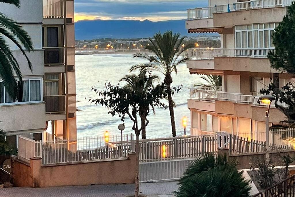 Azul 2 Bedroom Apartment In Salou Tarragona Dış mekan fotoğraf