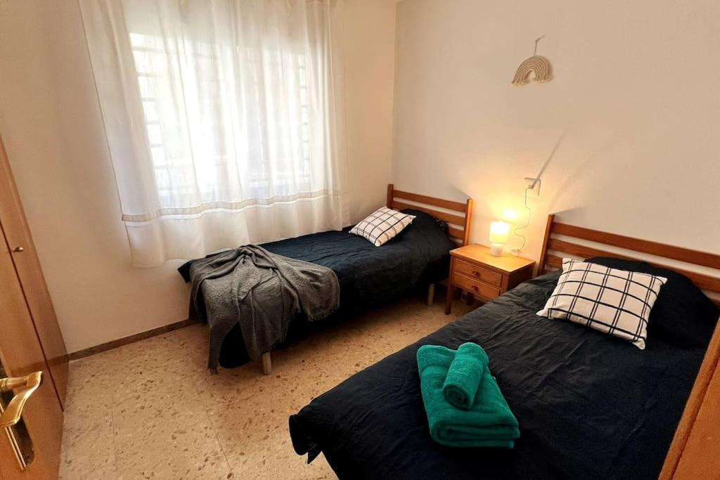 Azul 2 Bedroom Apartment In Salou Tarragona Dış mekan fotoğraf