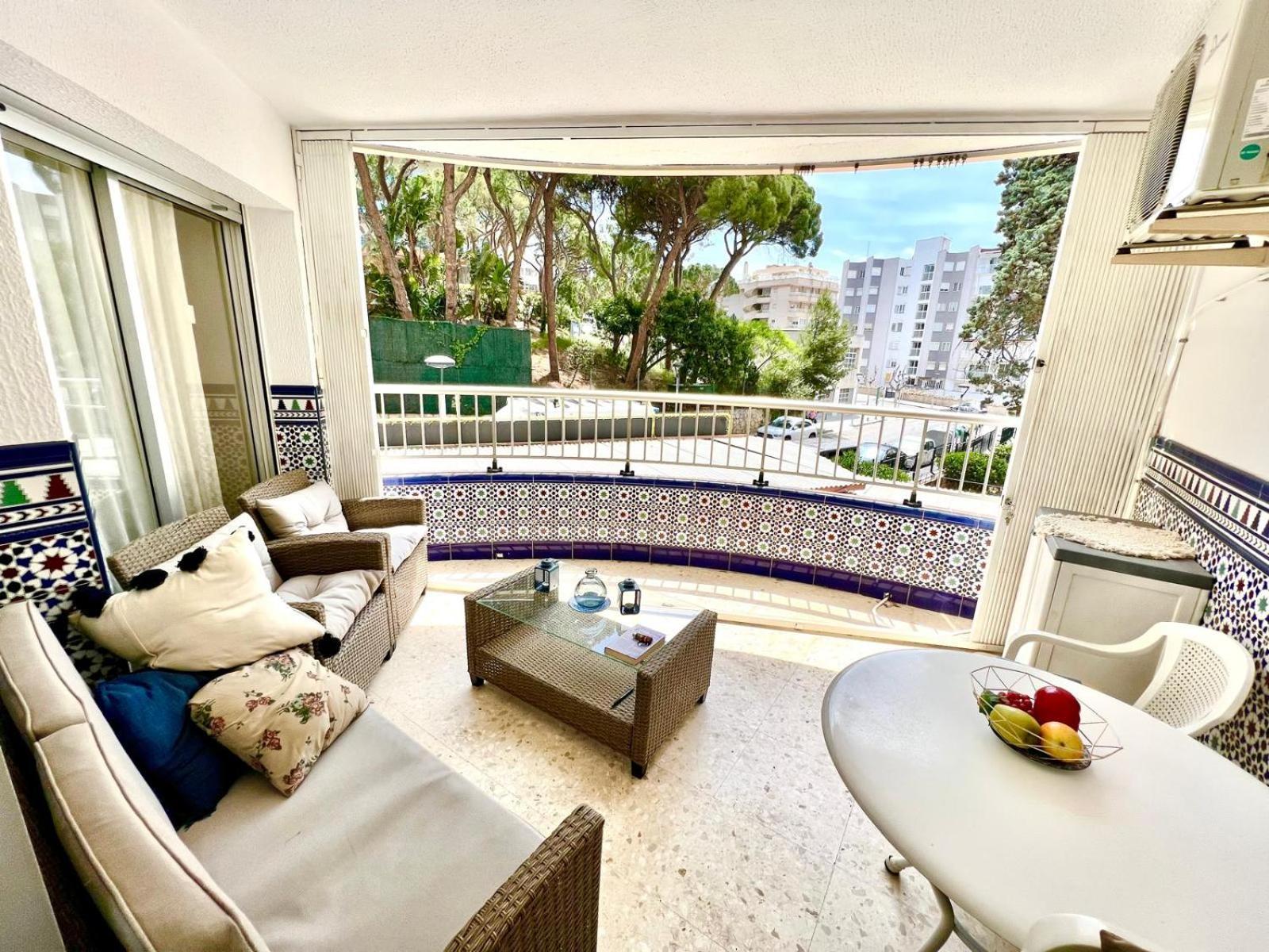 Azul 2 Bedroom Apartment In Salou Tarragona Dış mekan fotoğraf